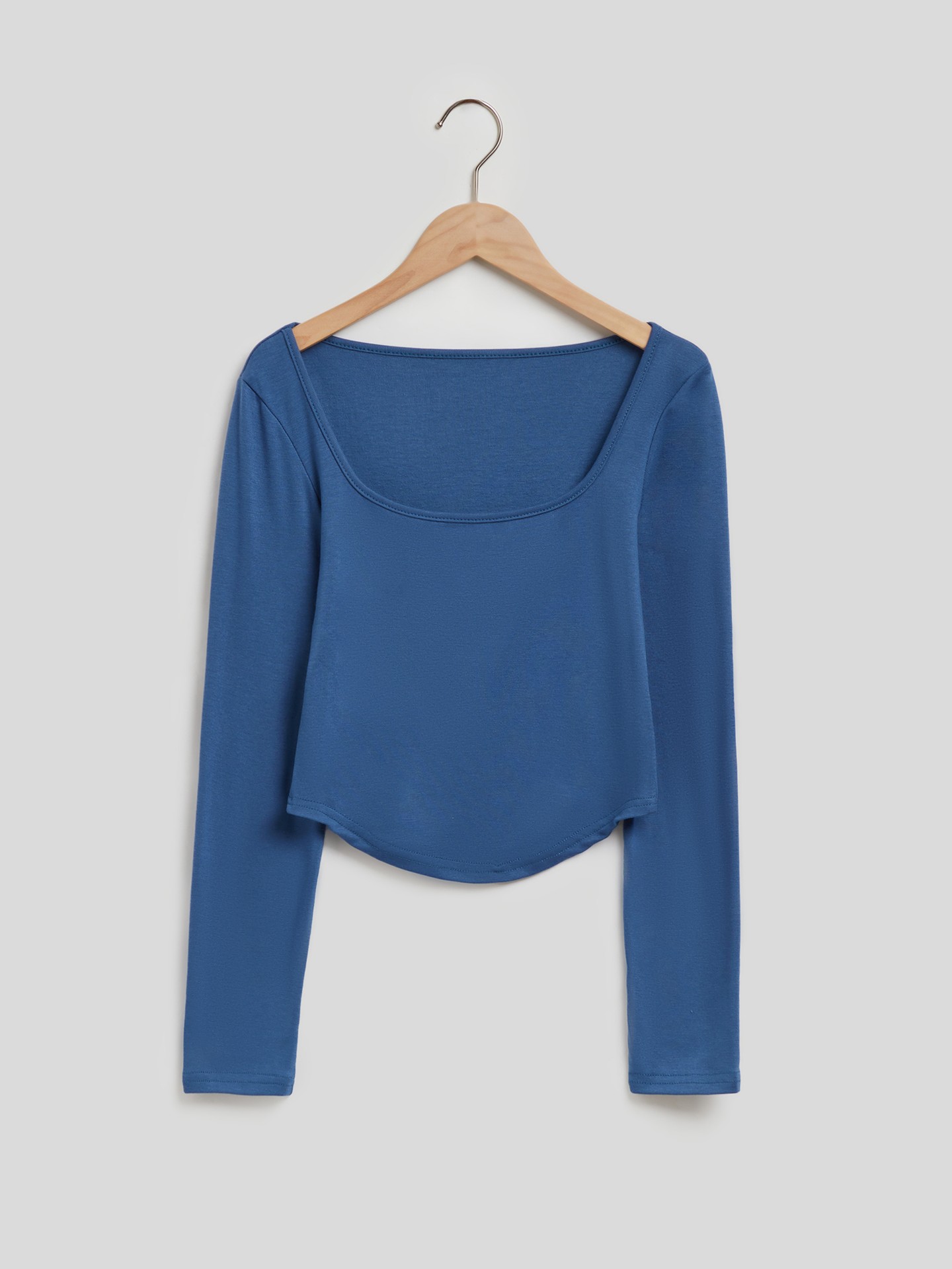 Blusa crop top online manga larga