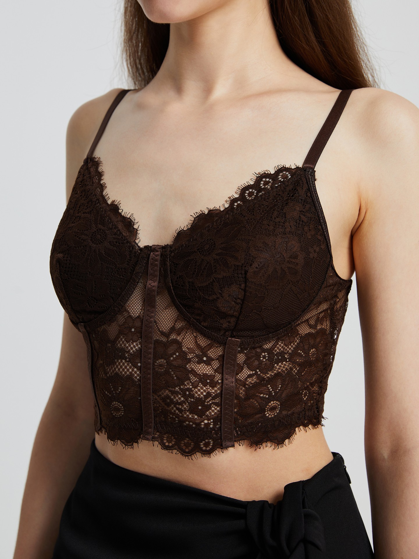 Top bralette lencero