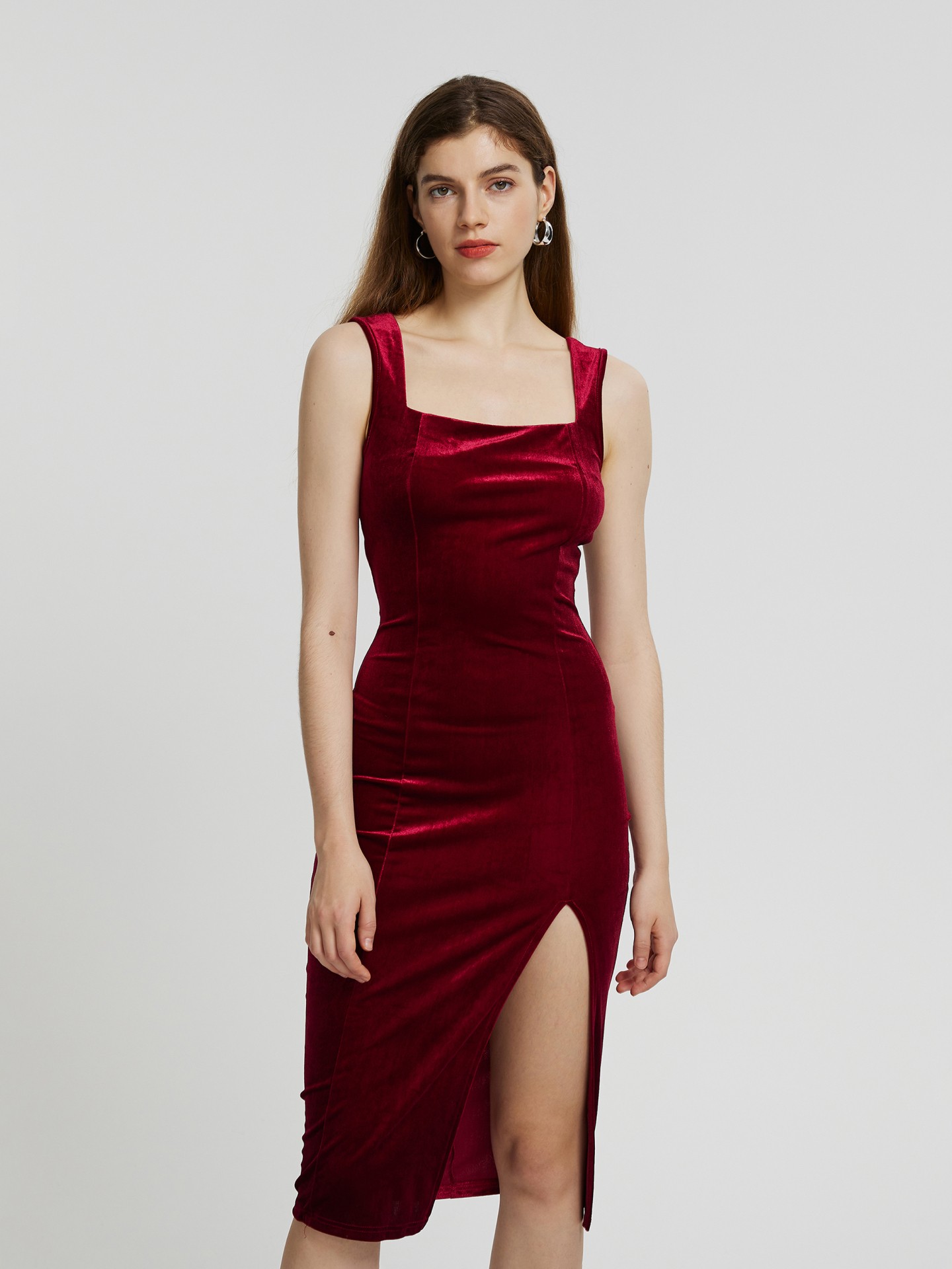 Vestido midi de terciopelo